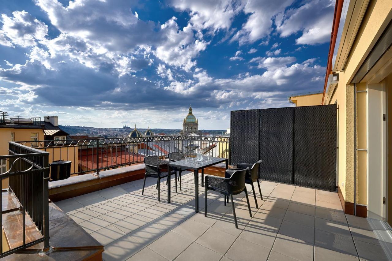 Downtown Rubesova Apart-hotel
